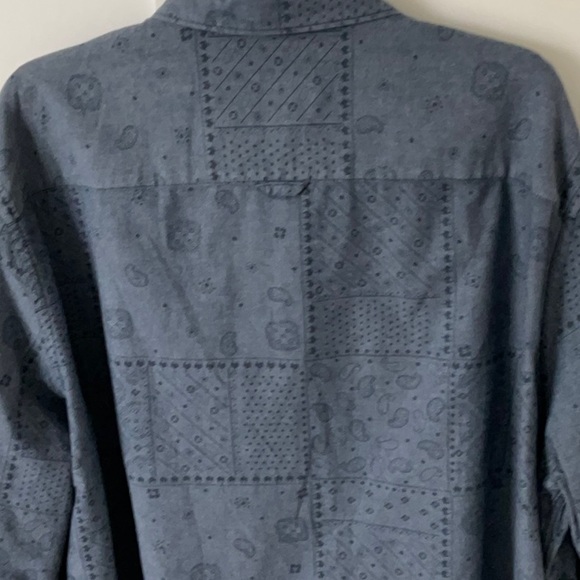Mossimo Supply Co. Dark Patterned Shirt - Picture 5 of 11